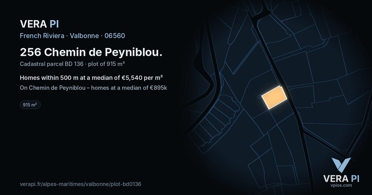 256 Chemin de Peyniblou, Valbonne at night – the plot lit, the parcels around coloured by the prices near them