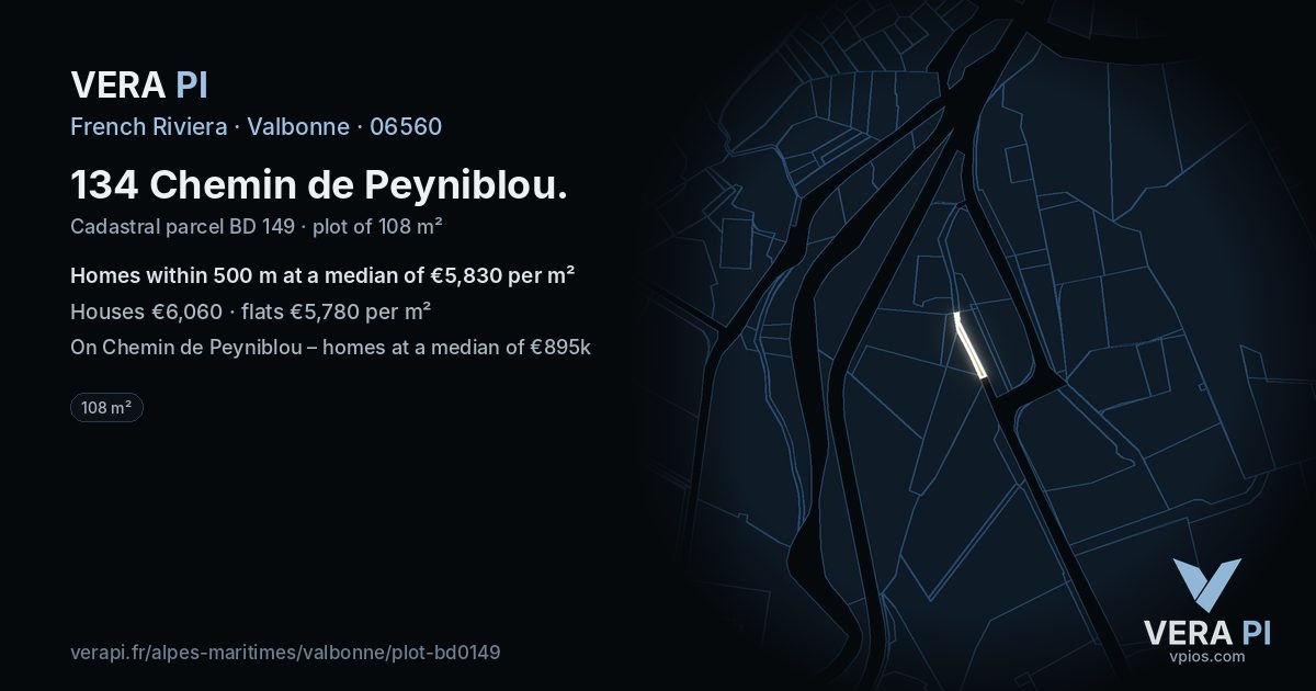 134 Chemin de Peyniblou, Valbonne at night – the plot lit, the parcels around coloured by the prices near them