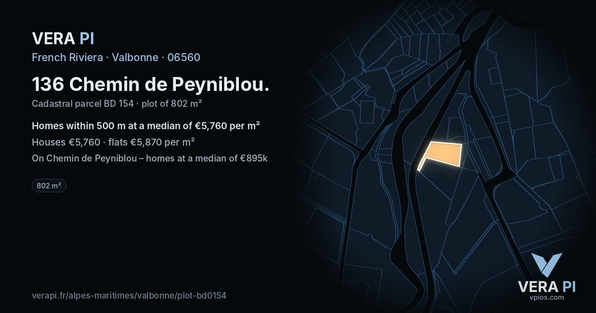 136 Chemin de Peyniblou, Valbonne at night – the plot lit, the parcels around coloured by the prices near them