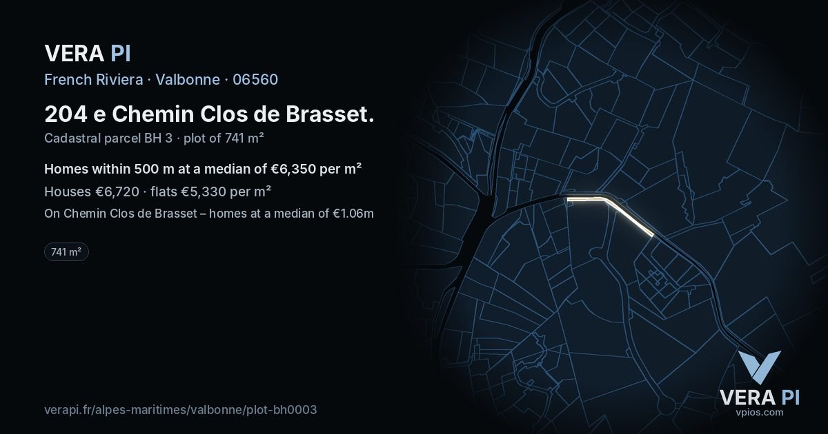 204 e Chemin Clos de Brasset, Valbonne at night – the plot lit, the parcels around coloured by the prices near them