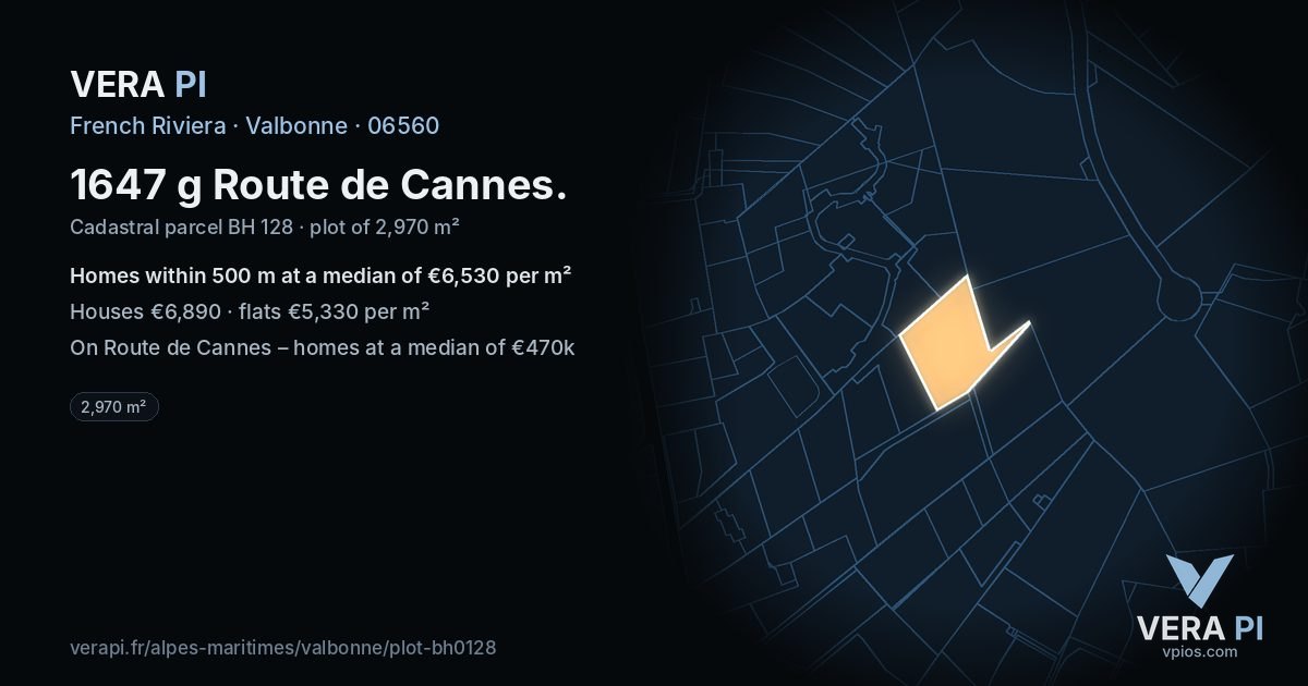 1647 g Route de Cannes, Valbonne at night – the plot lit, the parcels around coloured by the prices near them
