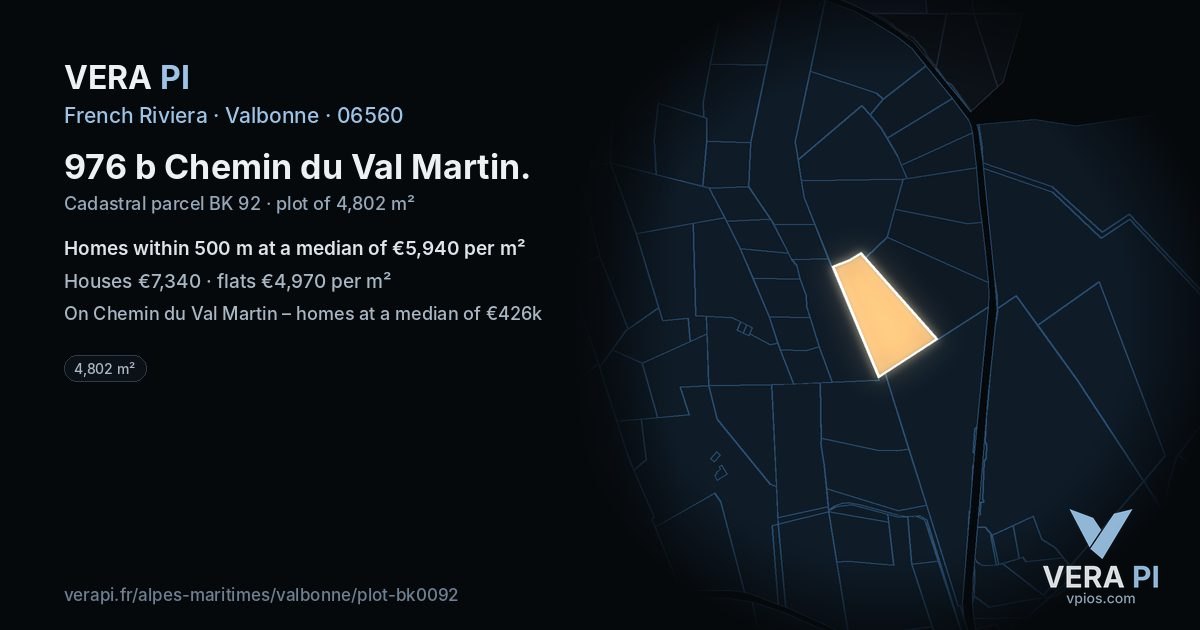 976 b Chemin du Val Martin, Valbonne at night – the plot lit, the parcels around coloured by the prices near them