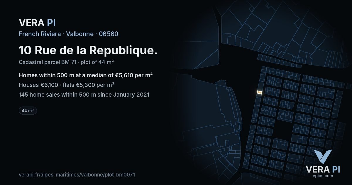 10 Rue de la Republique, Valbonne at night – the plot lit, the parcels around coloured by the prices near them