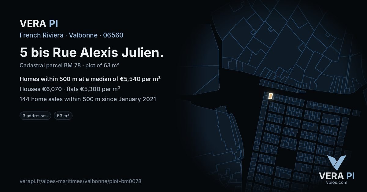 5 bis Rue Alexis Julien, Valbonne at night – the plot lit, the parcels around coloured by the prices near them