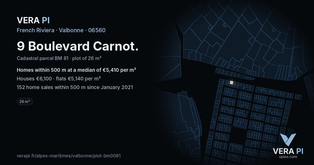 9 Boulevard Carnot, Valbonne at night – the plot lit, the parcels around coloured by the prices near them