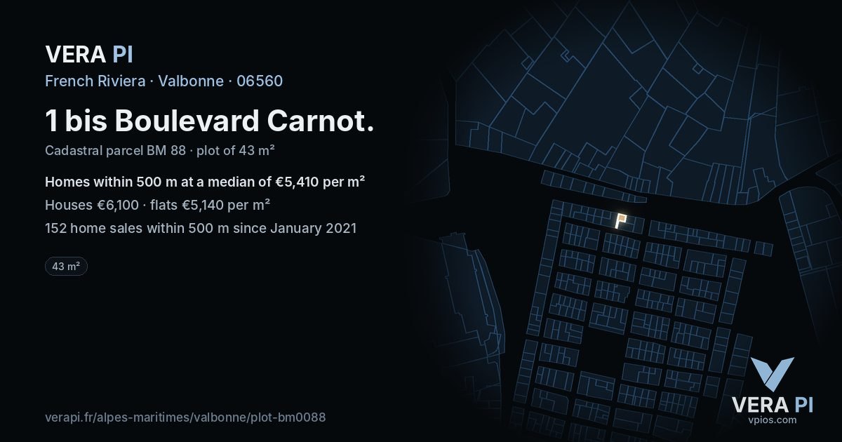 1 bis Boulevard Carnot, Valbonne at night – the plot lit, the parcels around coloured by the prices near them