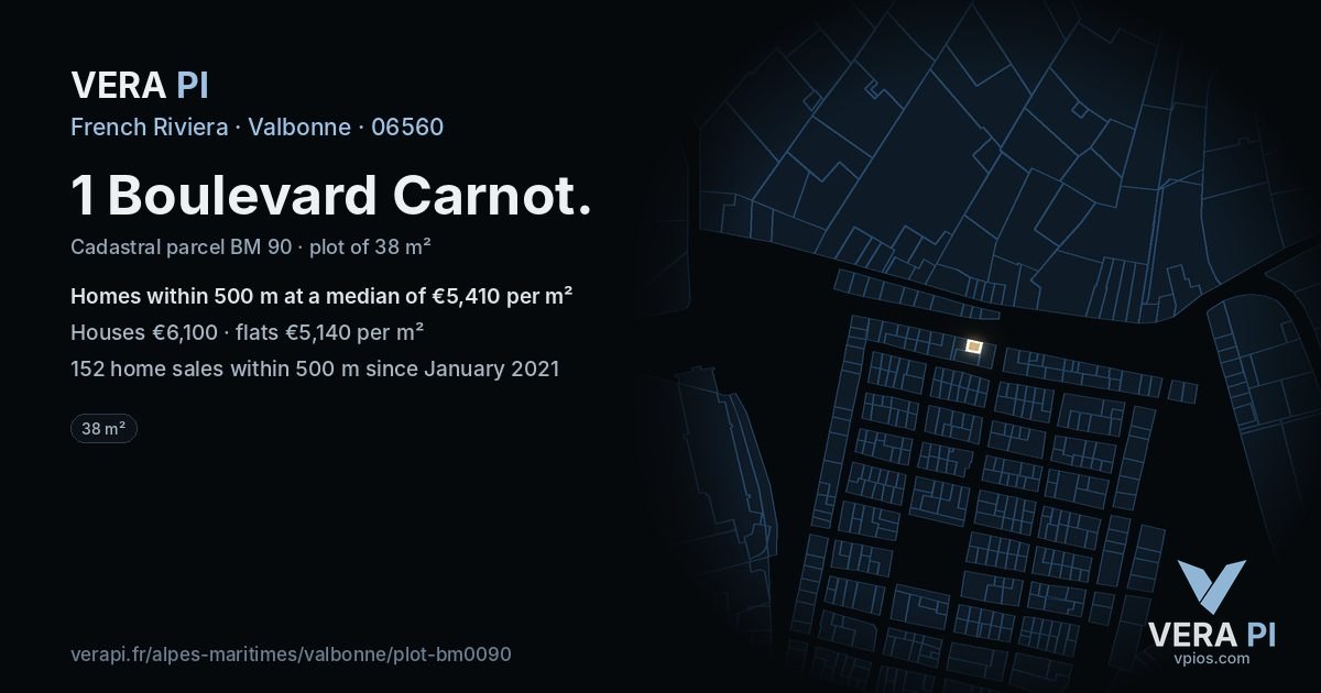 1 Boulevard Carnot, Valbonne at night – the plot lit, the parcels around coloured by the prices near them