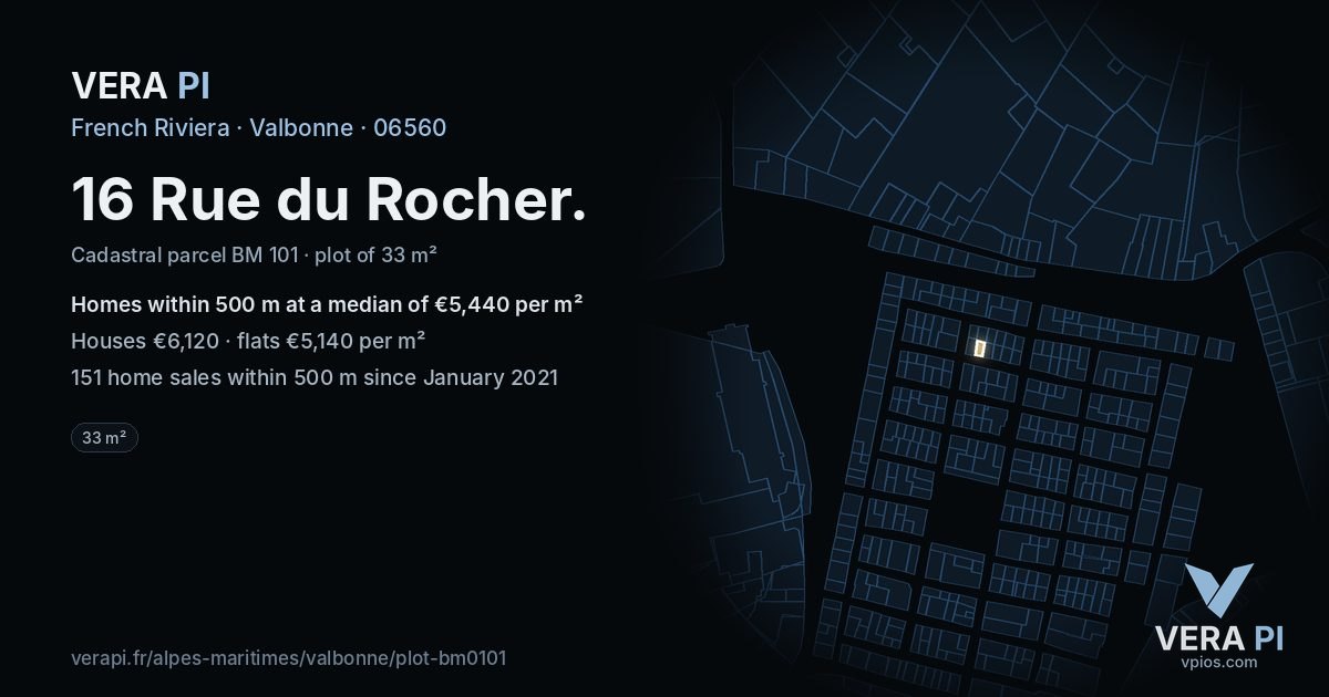 16 Rue du Rocher, Valbonne at night – the plot lit, the parcels around coloured by the prices near them