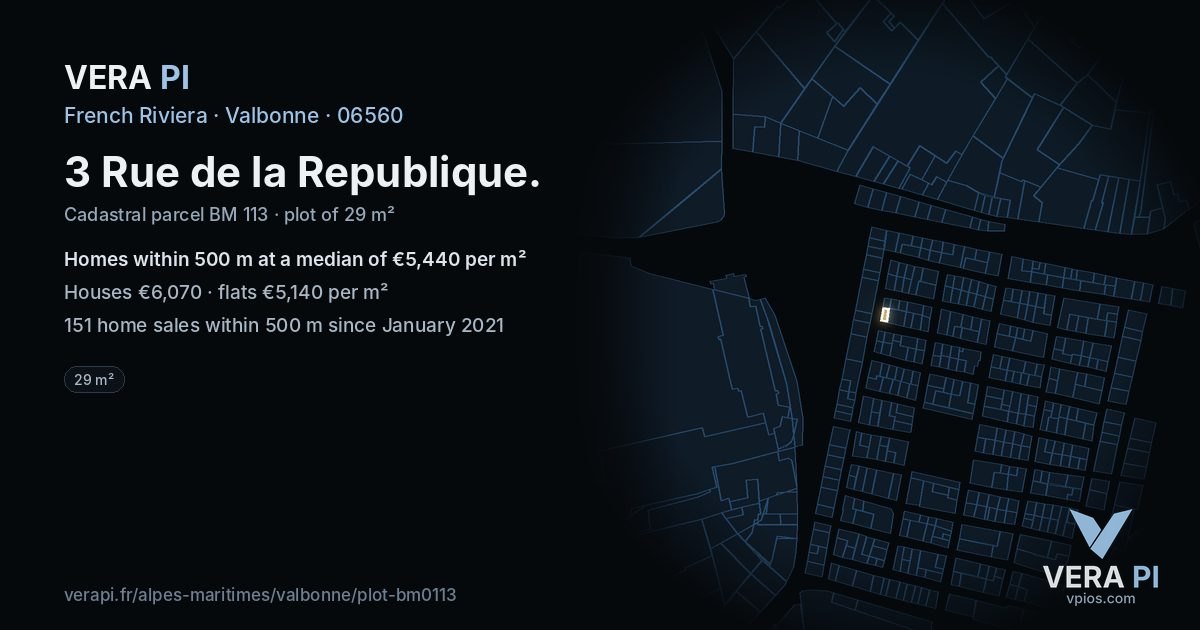 3 Rue de la Republique, Valbonne at night – the plot lit, the parcels around coloured by the prices near them