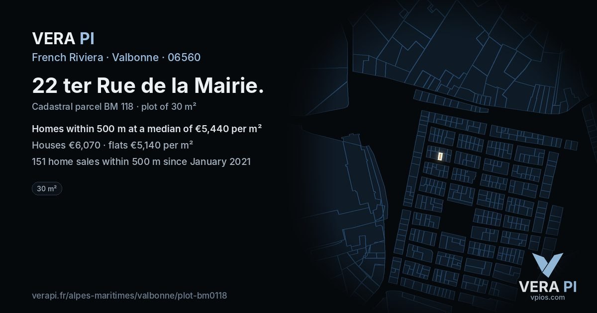 22 ter Rue de la Mairie, Valbonne at night – the plot lit, the parcels around coloured by the prices near them