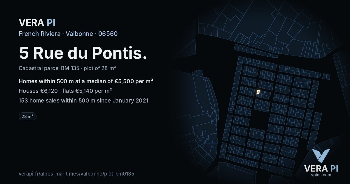 5 Rue du Pontis, Valbonne at night – the plot lit, the parcels around coloured by the prices near them