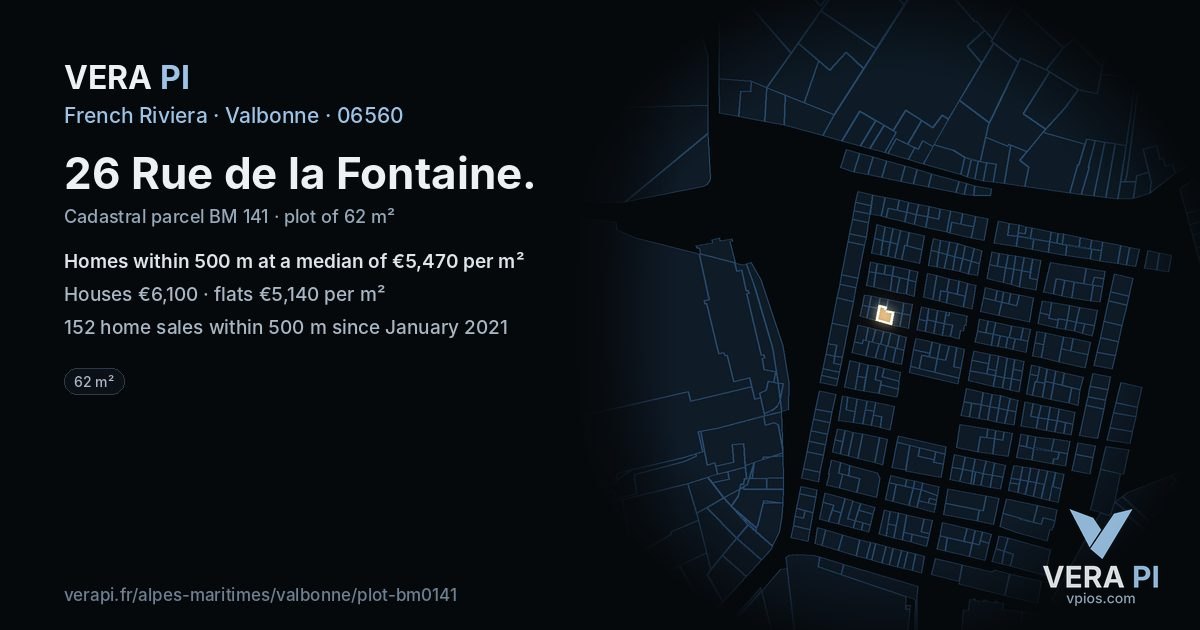26 Rue de la Fontaine, Valbonne at night – the plot lit, the parcels around coloured by the prices near them