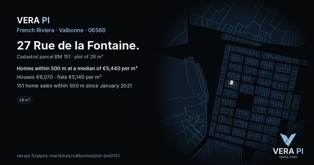 27 Rue de la Fontaine, Valbonne at night – the plot lit, the parcels around coloured by the prices near them