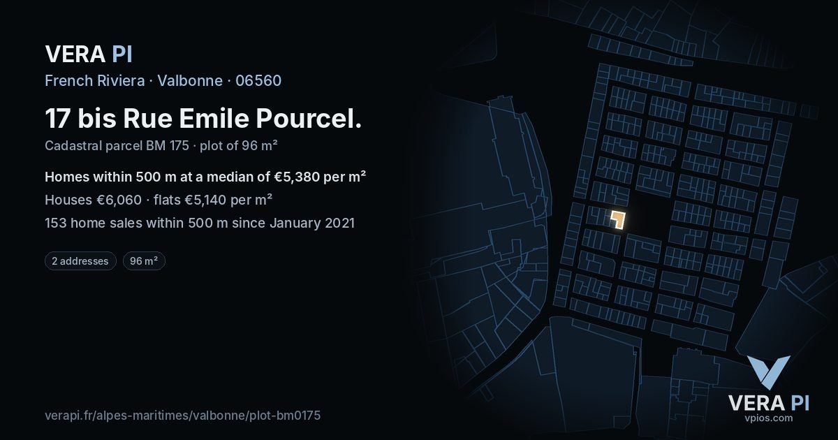 17 bis Rue Emile Pourcel, Valbonne at night – the plot lit, the parcels around coloured by the prices near them
