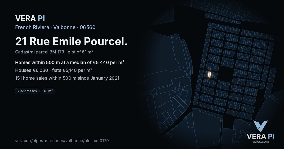 21 Rue Emile Pourcel, Valbonne at night – the plot lit, the parcels around coloured by the prices near them