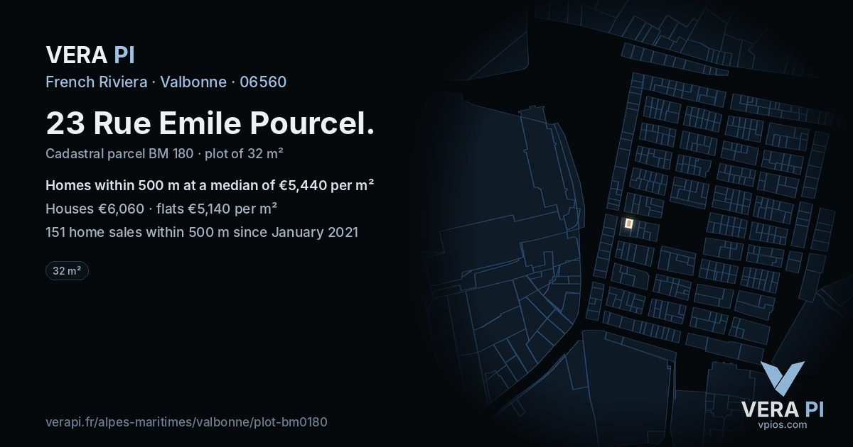 23 Rue Emile Pourcel, Valbonne at night – the plot lit, the parcels around coloured by the prices near them
