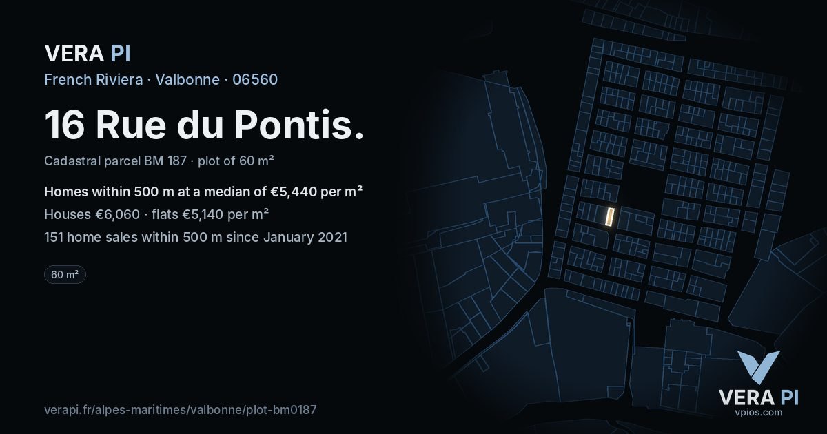 16 Rue du Pontis, Valbonne at night – the plot lit, the parcels around coloured by the prices near them