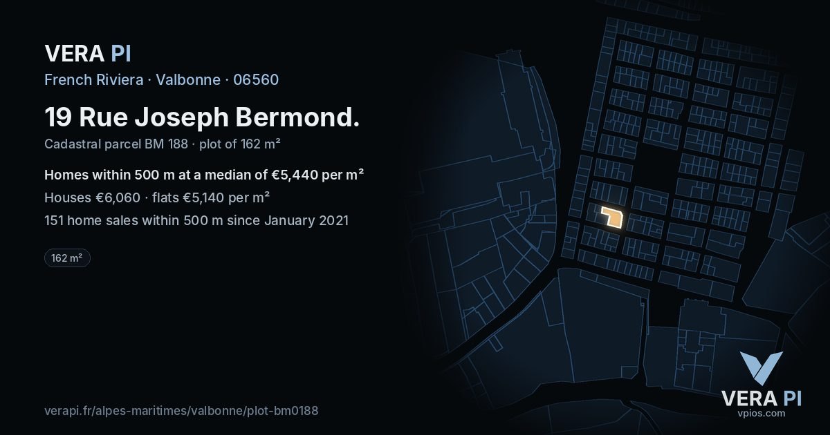 19 Rue Joseph Bermond, Valbonne at night – the plot lit, the parcels around coloured by the prices near them