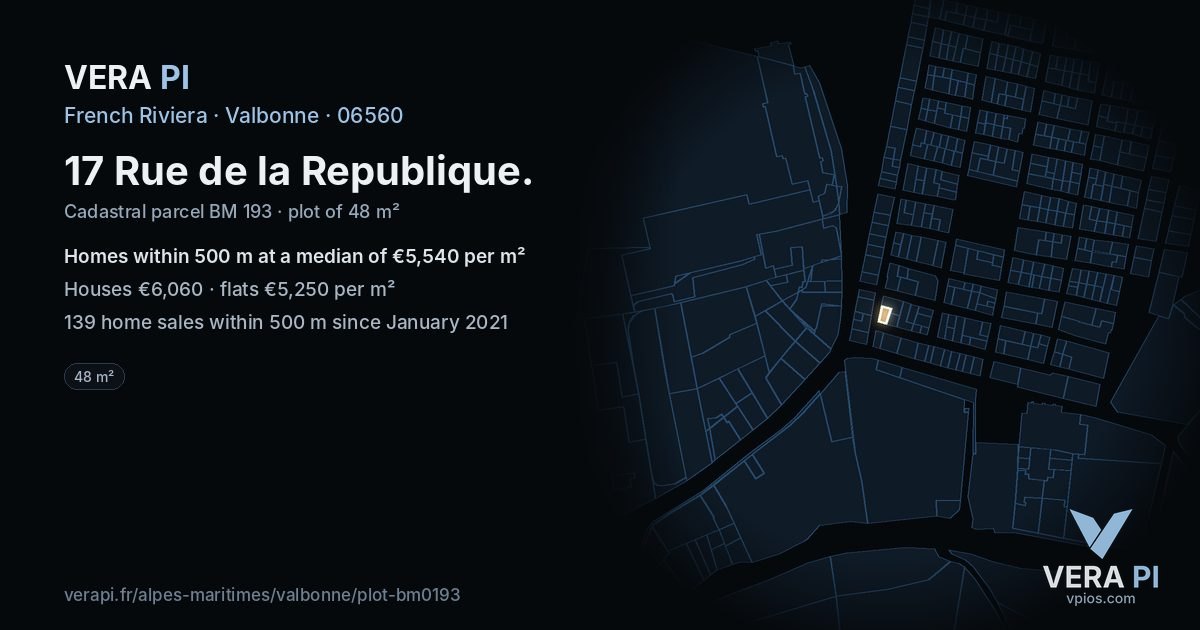17 Rue de la Republique, Valbonne at night – the plot lit, the parcels around coloured by the prices near them