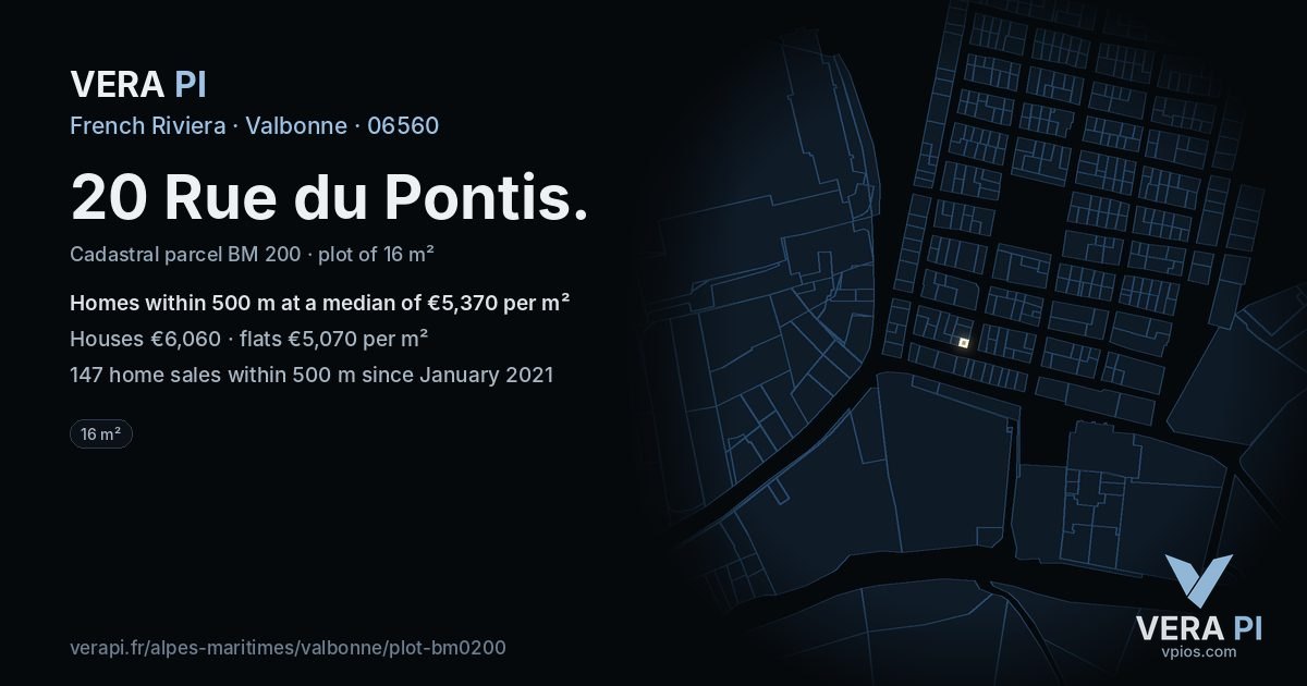 20 Rue du Pontis, Valbonne at night – the plot lit, the parcels around coloured by the prices near them