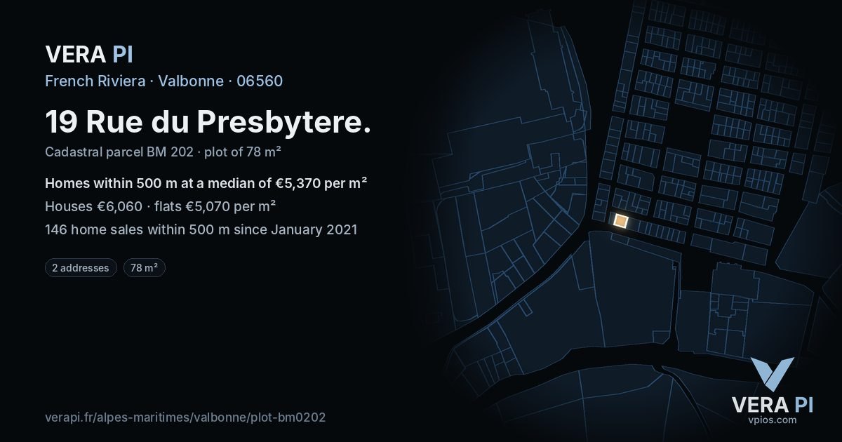 19 Rue du Presbytere, Valbonne at night – the plot lit, the parcels around coloured by the prices near them
