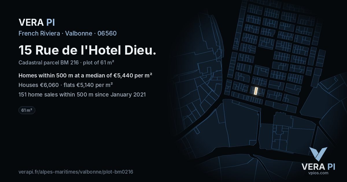 15 Rue de l'Hotel Dieu, Valbonne at night – the plot lit, the parcels around coloured by the prices near them