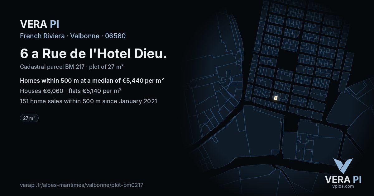 6 a Rue de l'Hotel Dieu, Valbonne at night – the plot lit, the parcels around coloured by the prices near them