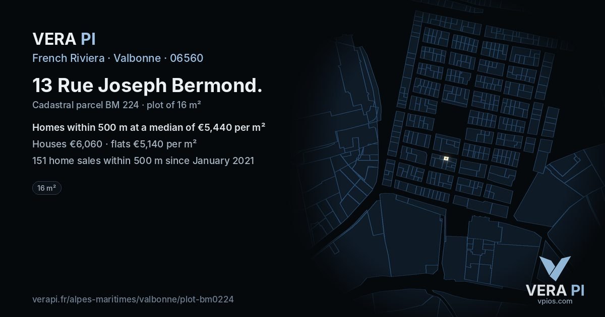 13 Rue Joseph Bermond, Valbonne at night – the plot lit, the parcels around coloured by the prices near them