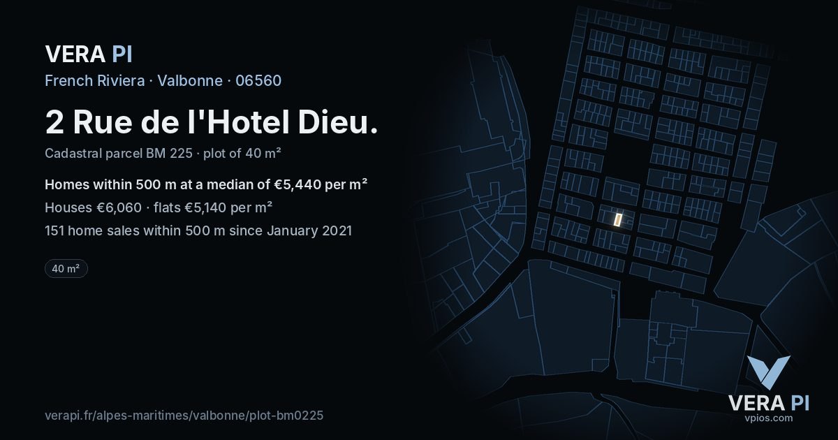 2 Rue de l'Hotel Dieu, Valbonne at night – the plot lit, the parcels around coloured by the prices near them