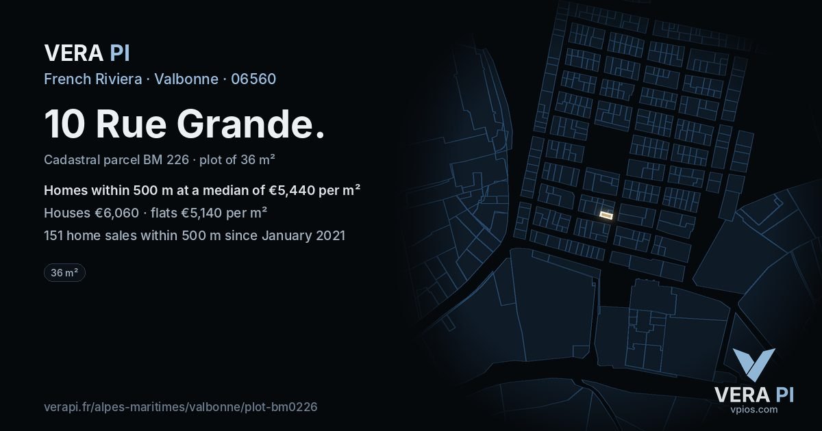 10 Rue Grande, Valbonne at night – the plot lit, the parcels around coloured by the prices near them