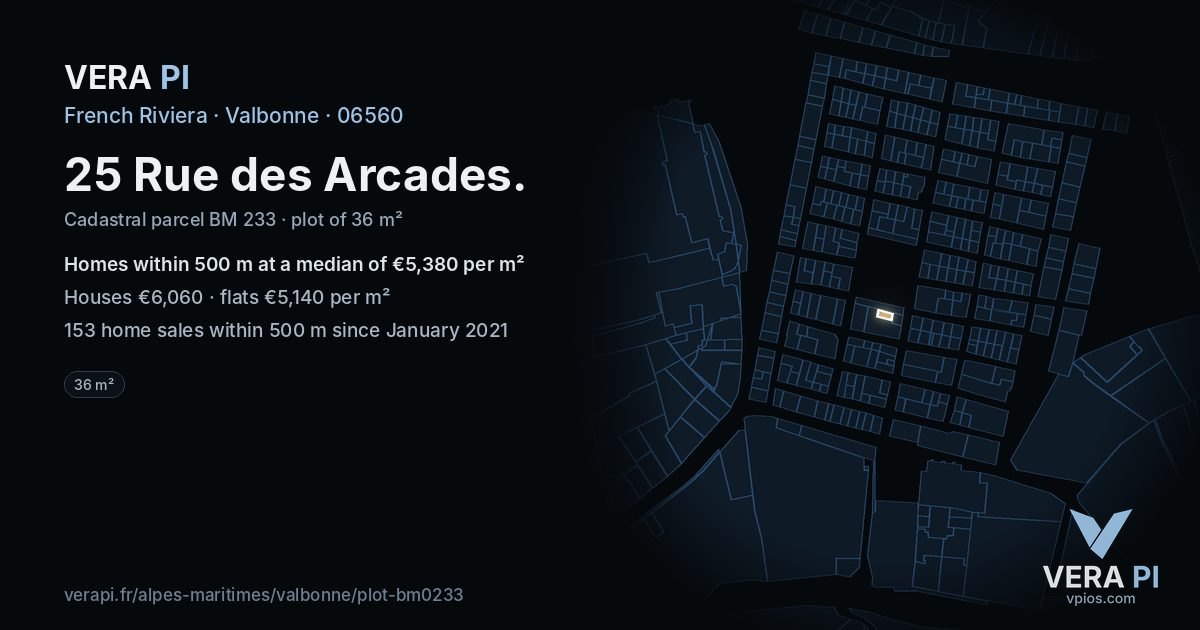 25 Rue des Arcades, Valbonne at night – the plot lit, the parcels around coloured by the prices near them