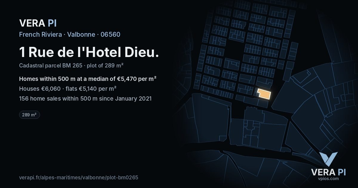1 Rue de l'Hotel Dieu, Valbonne at night – the plot lit, the parcels around coloured by the prices near them