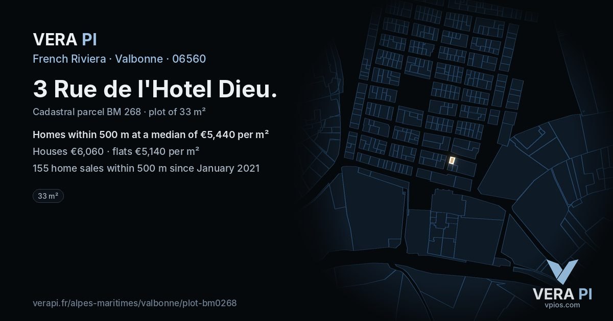3 Rue de l'Hotel Dieu, Valbonne at night – the plot lit, the parcels around coloured by the prices near them