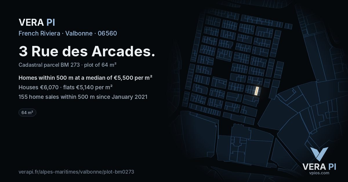 3 Rue des Arcades, Valbonne at night – the plot lit, the parcels around coloured by the prices near them