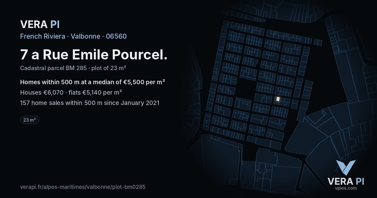 7 a Rue Emile Pourcel, Valbonne at night – the plot lit, the parcels around coloured by the prices near them