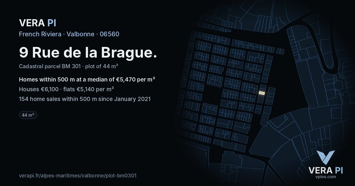 9 Rue de la Brague, Valbonne at night – the plot lit, the parcels around coloured by the prices near them