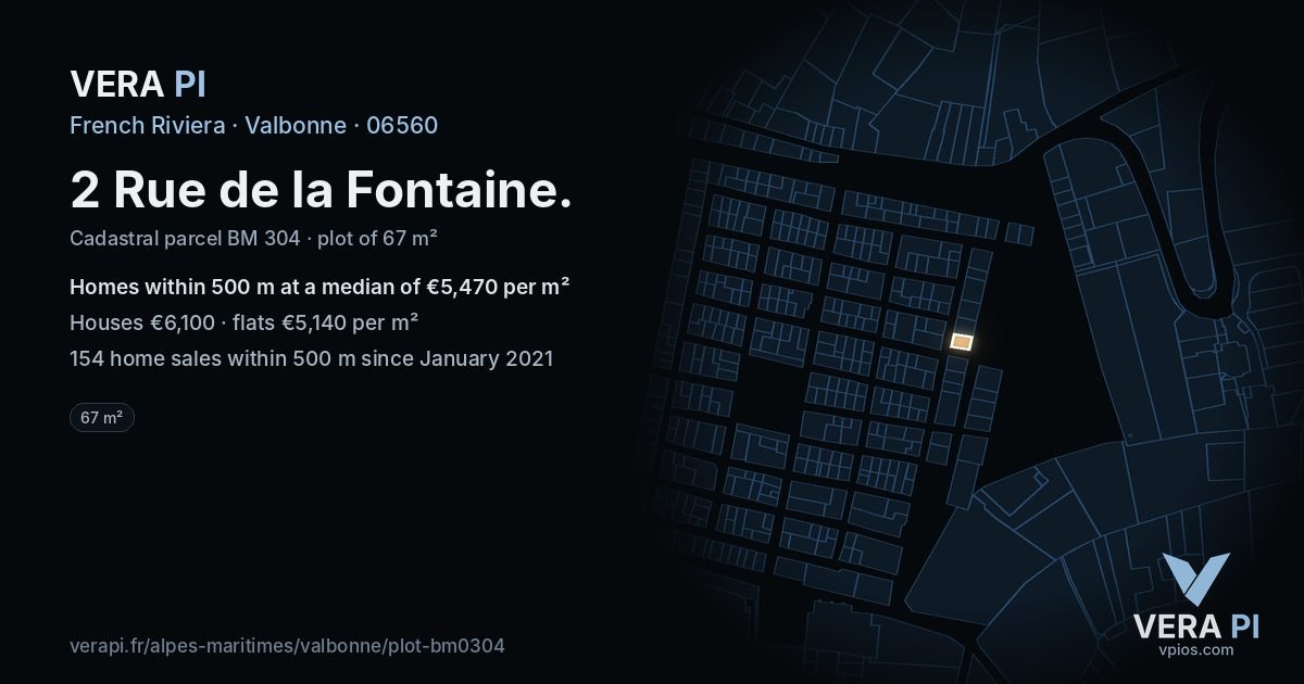 2 Rue de la Fontaine, Valbonne at night – the plot lit, the parcels around coloured by the prices near them