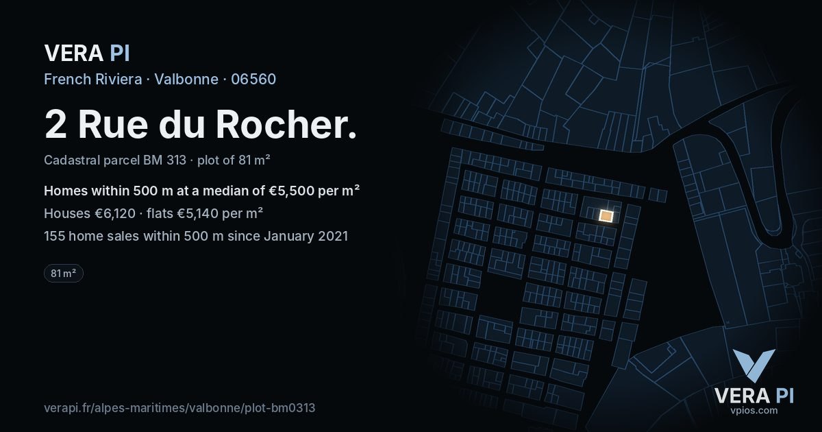 2 Rue du Rocher, Valbonne at night – the plot lit, the parcels around coloured by the prices near them