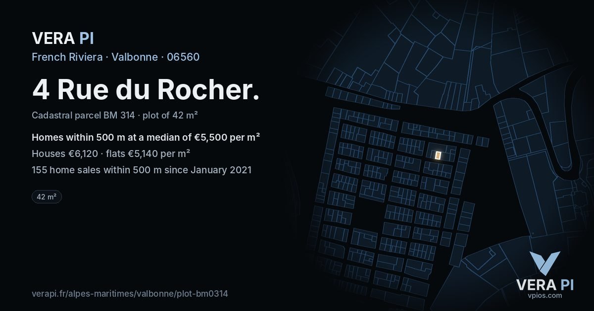 4 Rue du Rocher, Valbonne at night – the plot lit, the parcels around coloured by the prices near them