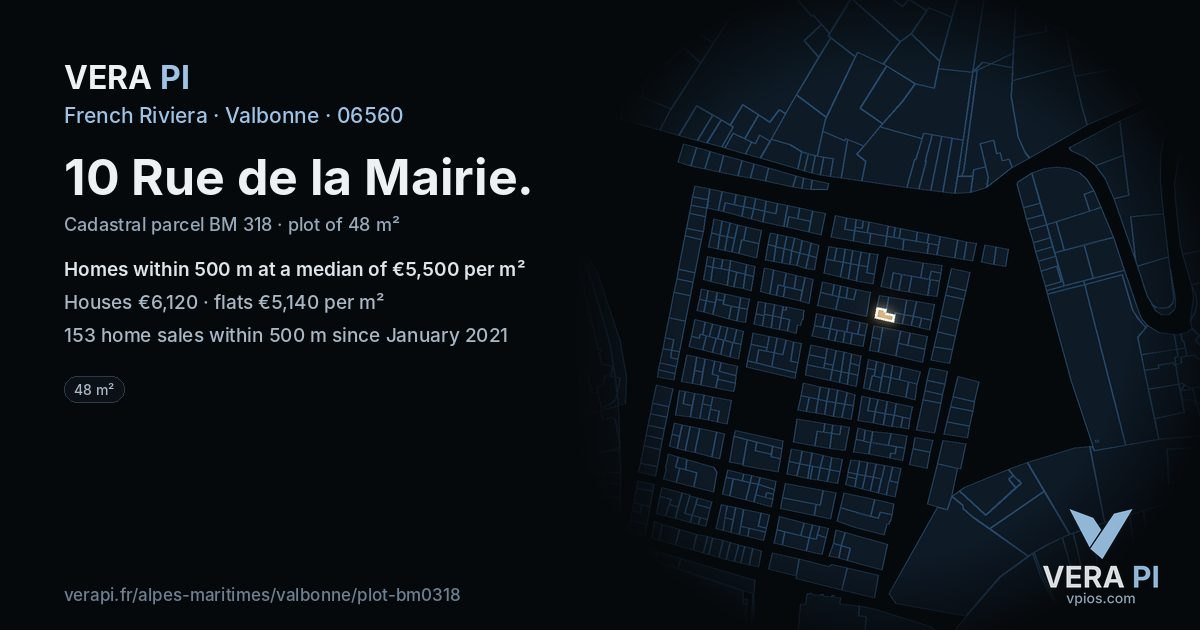 10 Rue de la Mairie, Valbonne at night – the plot lit, the parcels around coloured by the prices near them