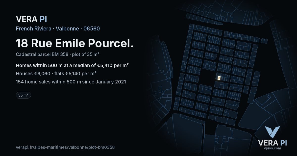 18 Rue Emile Pourcel, Valbonne at night – the plot lit, the parcels around coloured by the prices near them