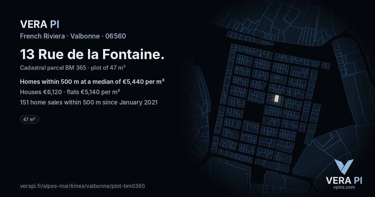 13 Rue de la Fontaine, Valbonne at night – the plot lit, the parcels around coloured by the prices near them