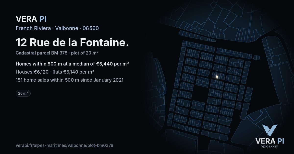 12 Rue de la Fontaine, Valbonne at night – the plot lit, the parcels around coloured by the prices near them