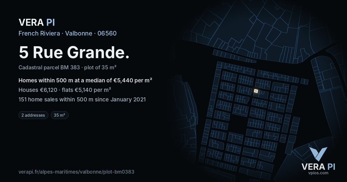 5 Rue Grande, Valbonne at night – the plot lit, the parcels around coloured by the prices near them