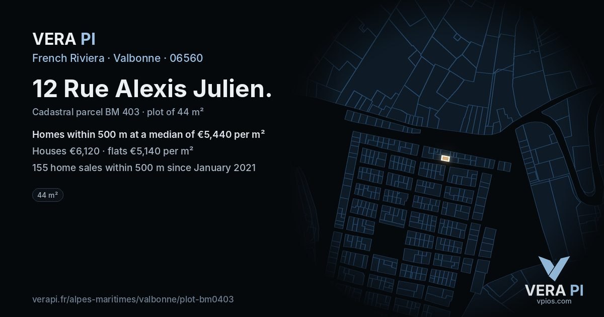 12 Rue Alexis Julien, Valbonne at night – the plot lit, the parcels around coloured by the prices near them