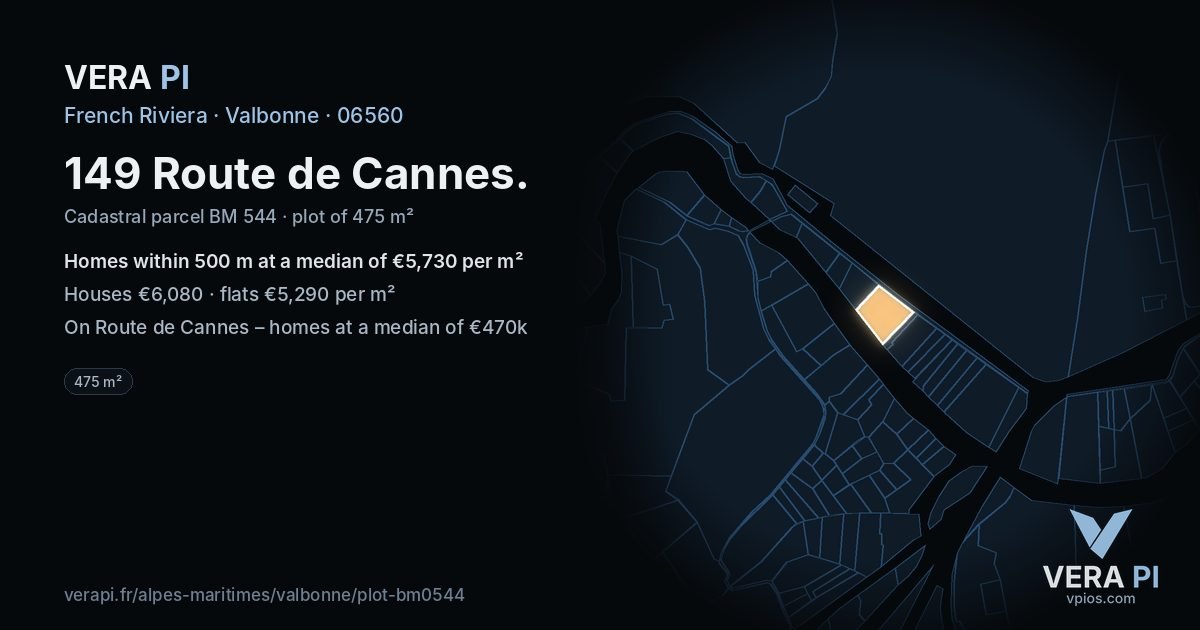 149 Route de Cannes, Valbonne at night – the plot lit, the parcels around coloured by the prices near them