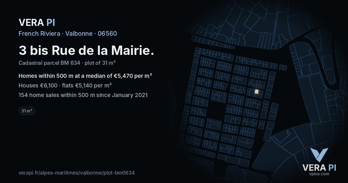 3 bis Rue de la Mairie, Valbonne at night – the plot lit, the parcels around coloured by the prices near them