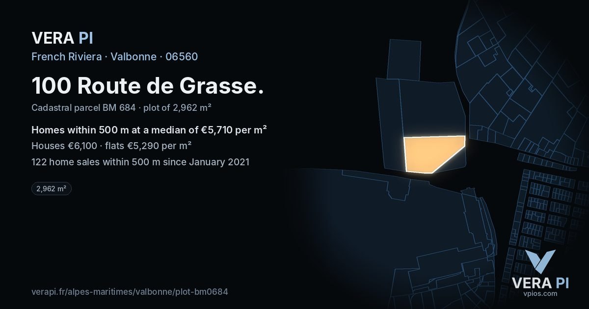100 Route de Grasse, Valbonne at night – the plot lit, the parcels around coloured by the prices near them