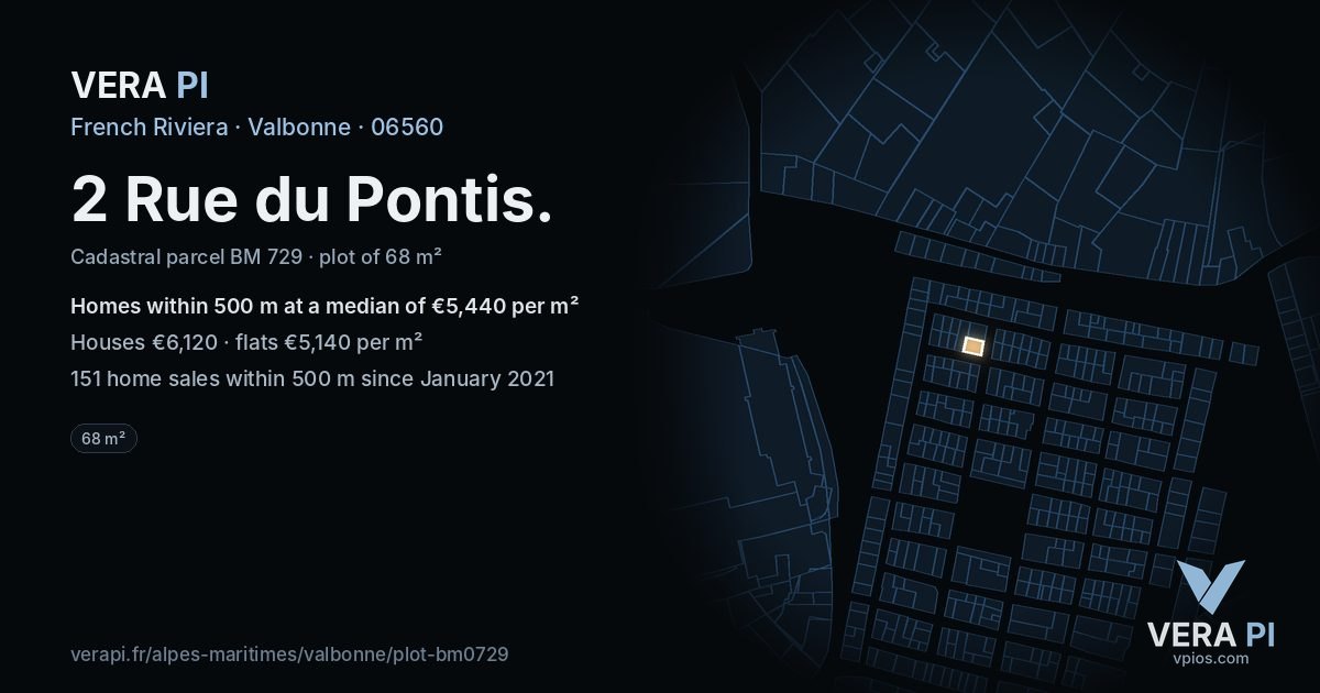 2 Rue du Pontis, Valbonne at night – the plot lit, the parcels around coloured by the prices near them