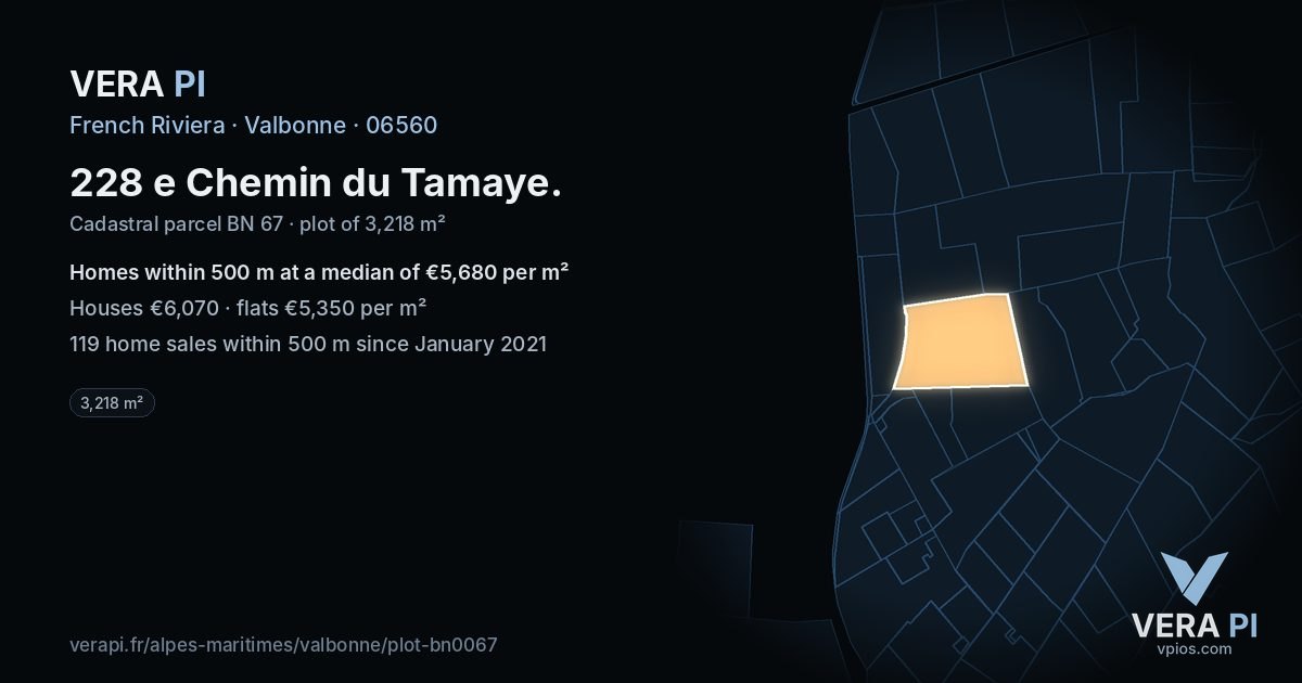 228 e Chemin du Tamaye, Valbonne at night – the plot lit, the parcels around coloured by the prices near them